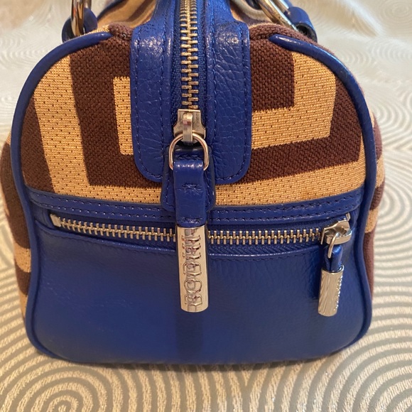 EUC Bodhi Bag with Cover - Picture 7 of 12